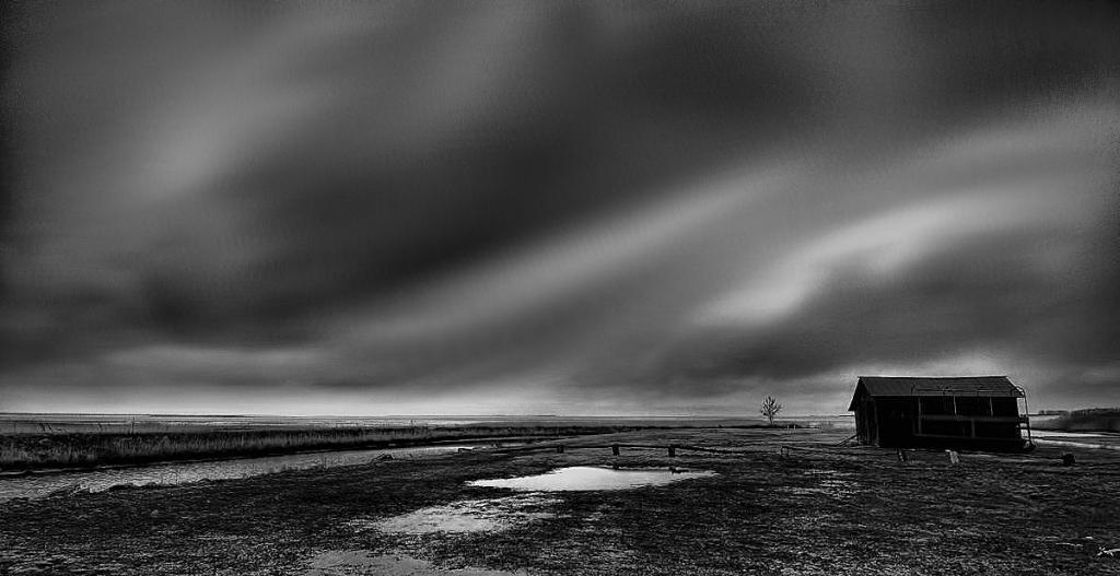 leaning boathouse1200 b n w.jpg