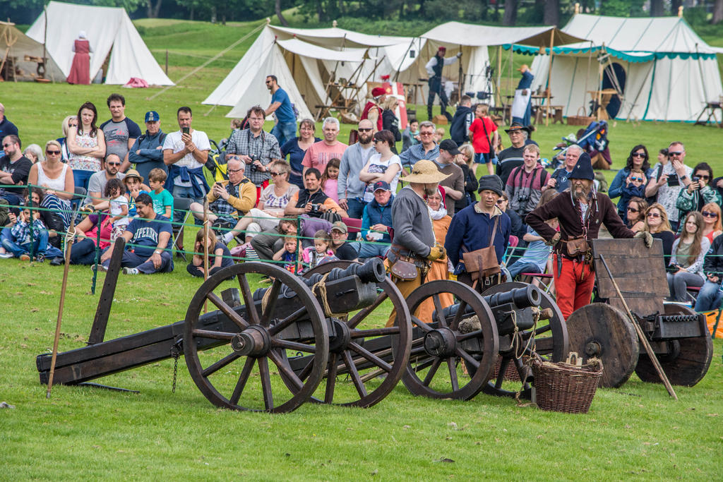 Leeds Castle 3.jpg