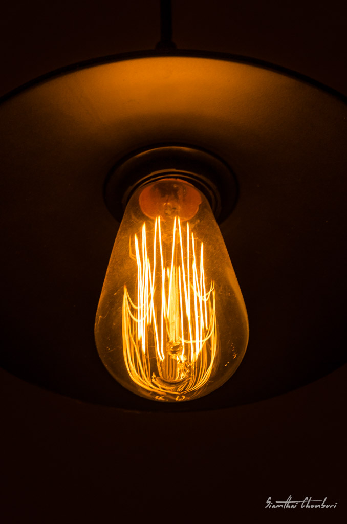 light-2.jpg