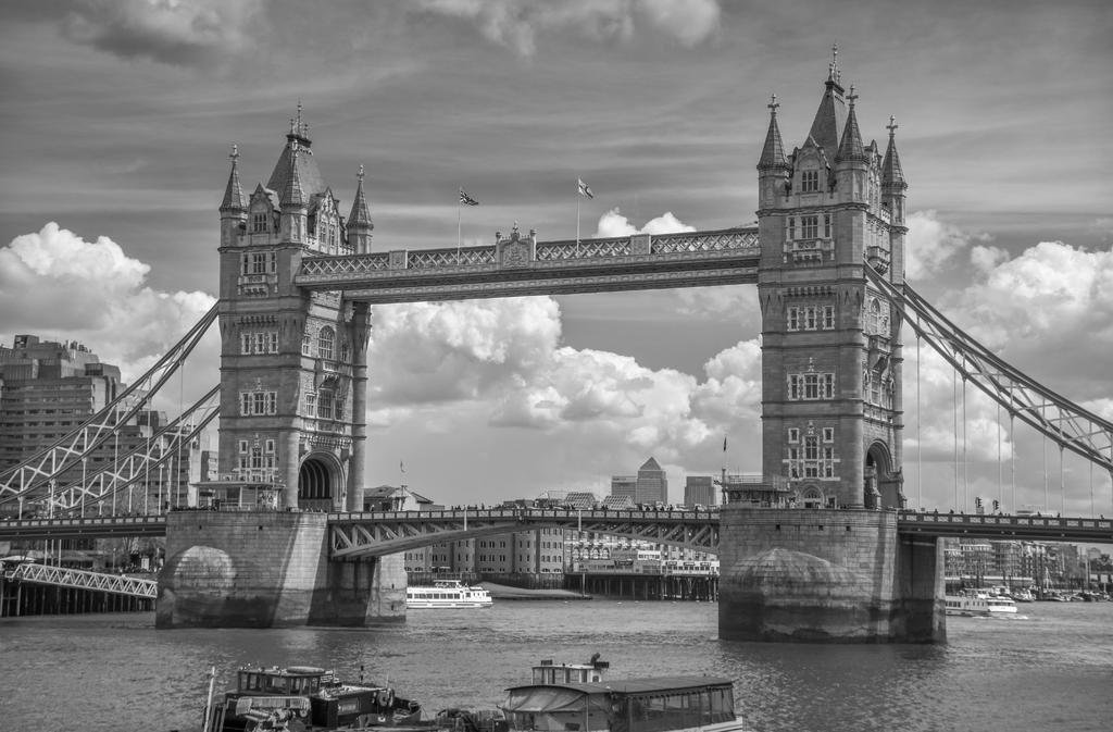 London Bridge-2.jpg