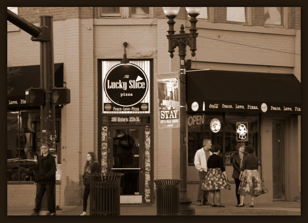 Lucky Slice in B&W 4-1-2016.jpg