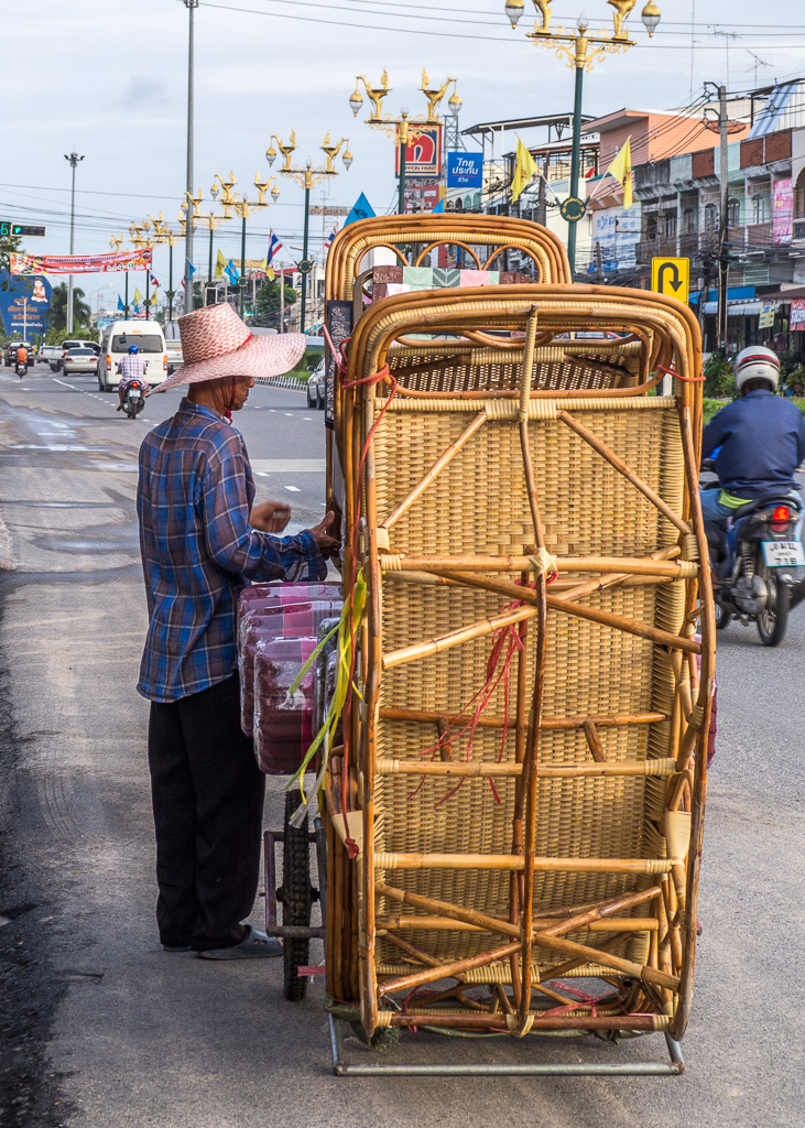 man-selling-cushins.jpg