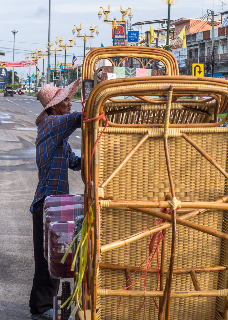 man-selling-cushins_1.jpg