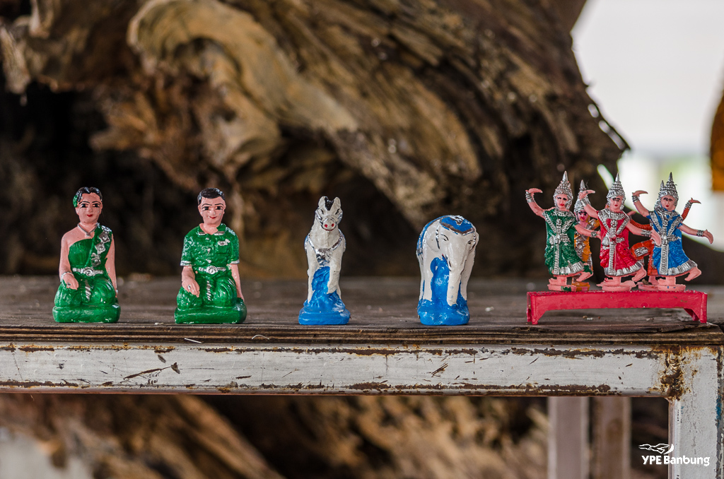 miniature-statues-5.jpg