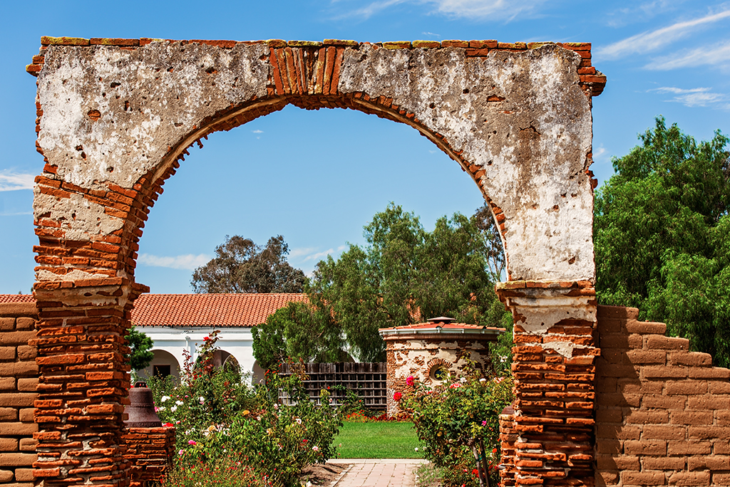 Mission at St. Luis Rey.jpg