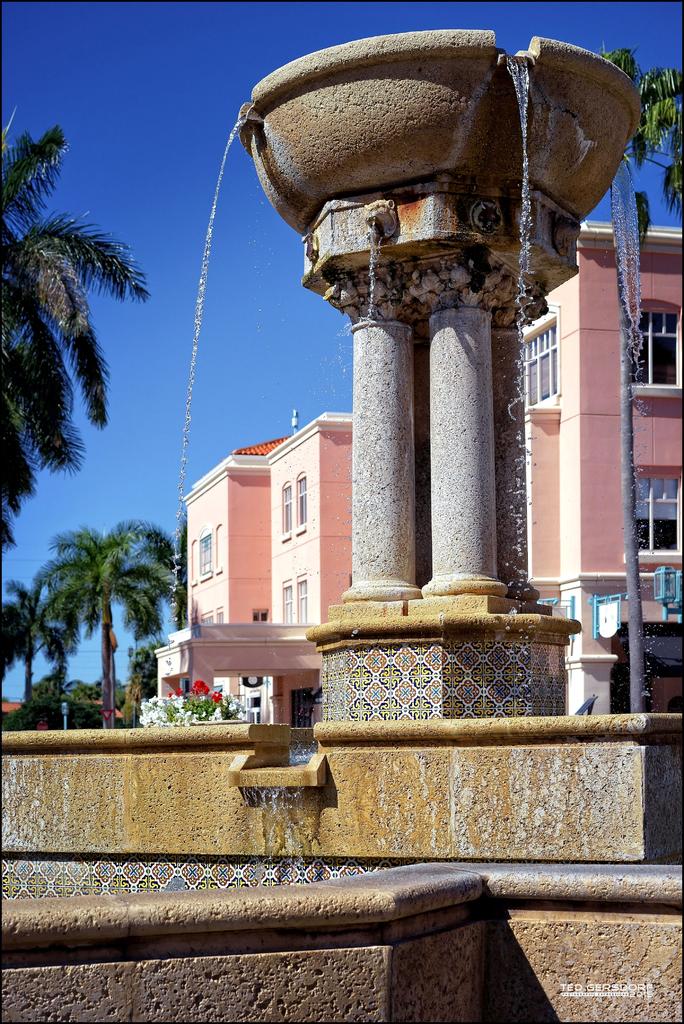 Mizner Mall   7.jpg