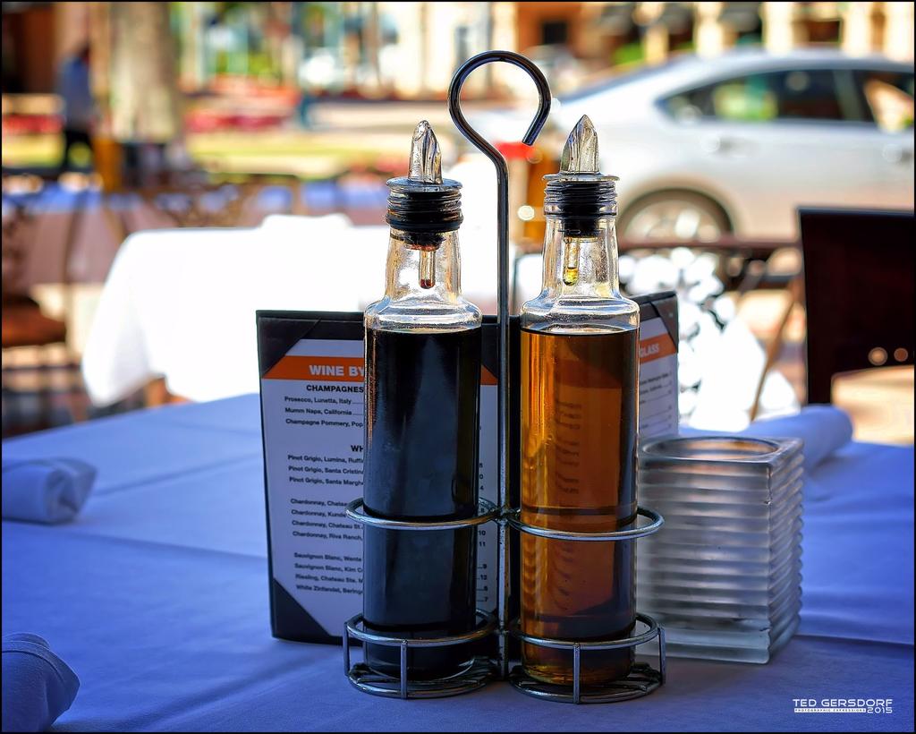 Mizner Outside Dining   4.jpg