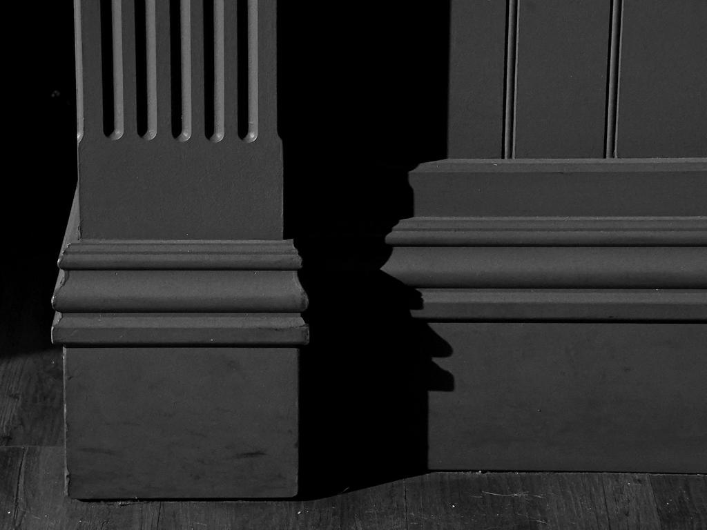 Molding.jpg