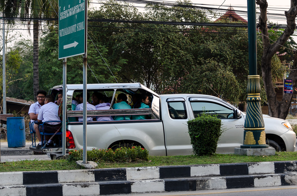 monday-moring-at-banbung-17.jpg
