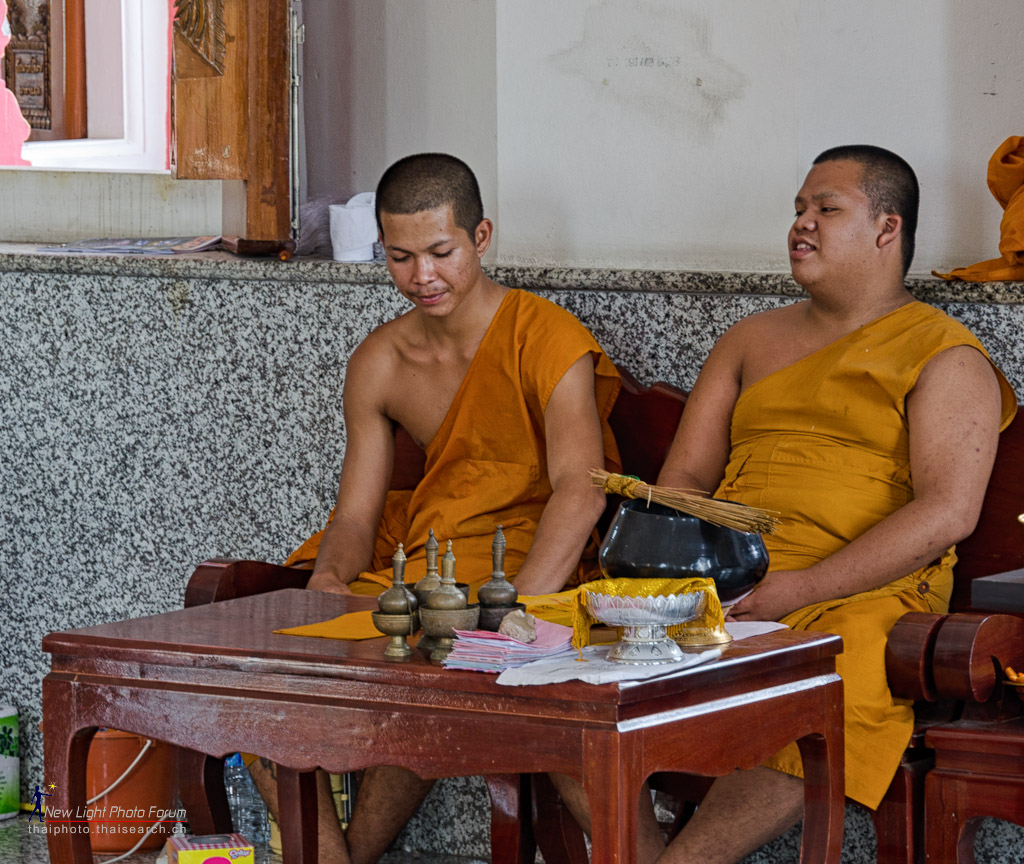 monk2-1.jpg