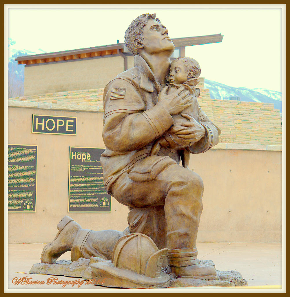 Monument in Kaysville.jpg