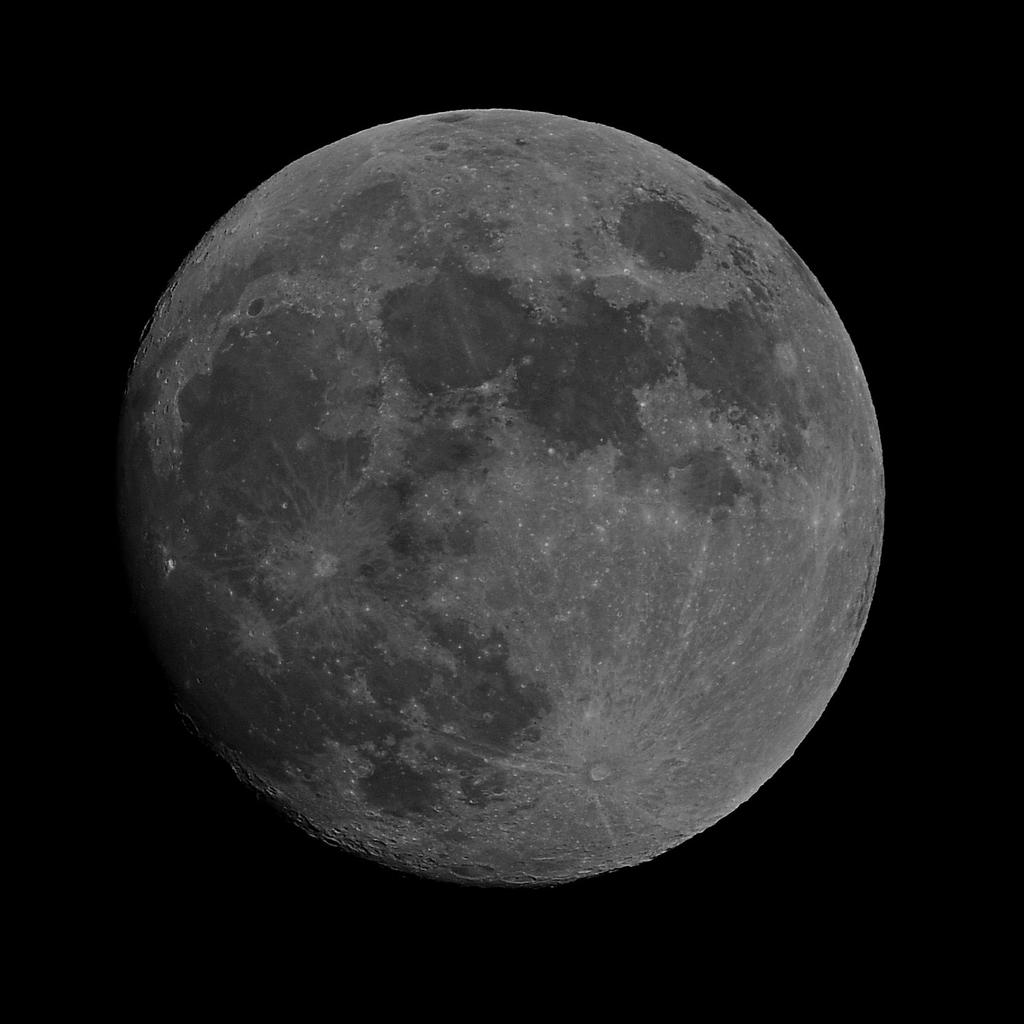 Moon.jpg