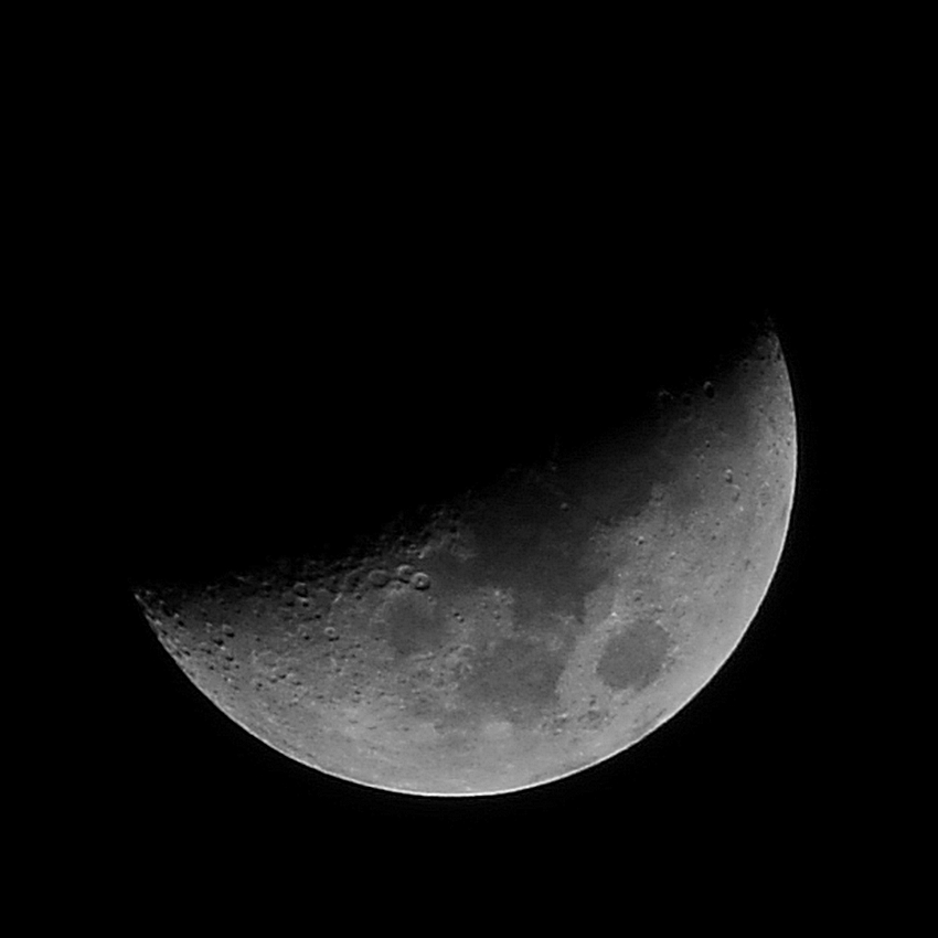 Moon.jpg