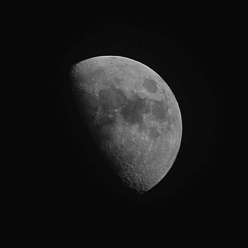 Moon.jpg