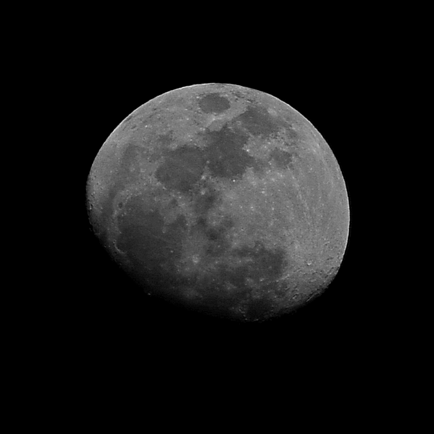 Moon.jpg