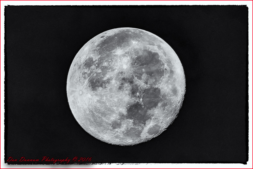 Moon setting-5930-Edit.jpg