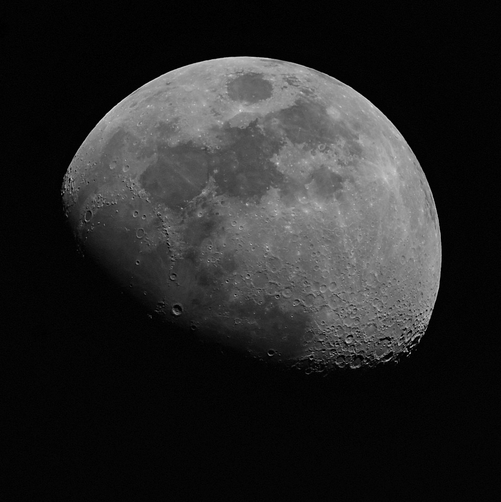Moon2.jpg