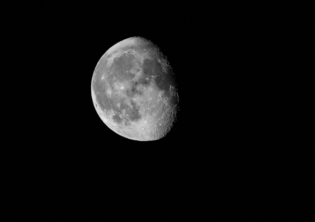 Moon5.jpg