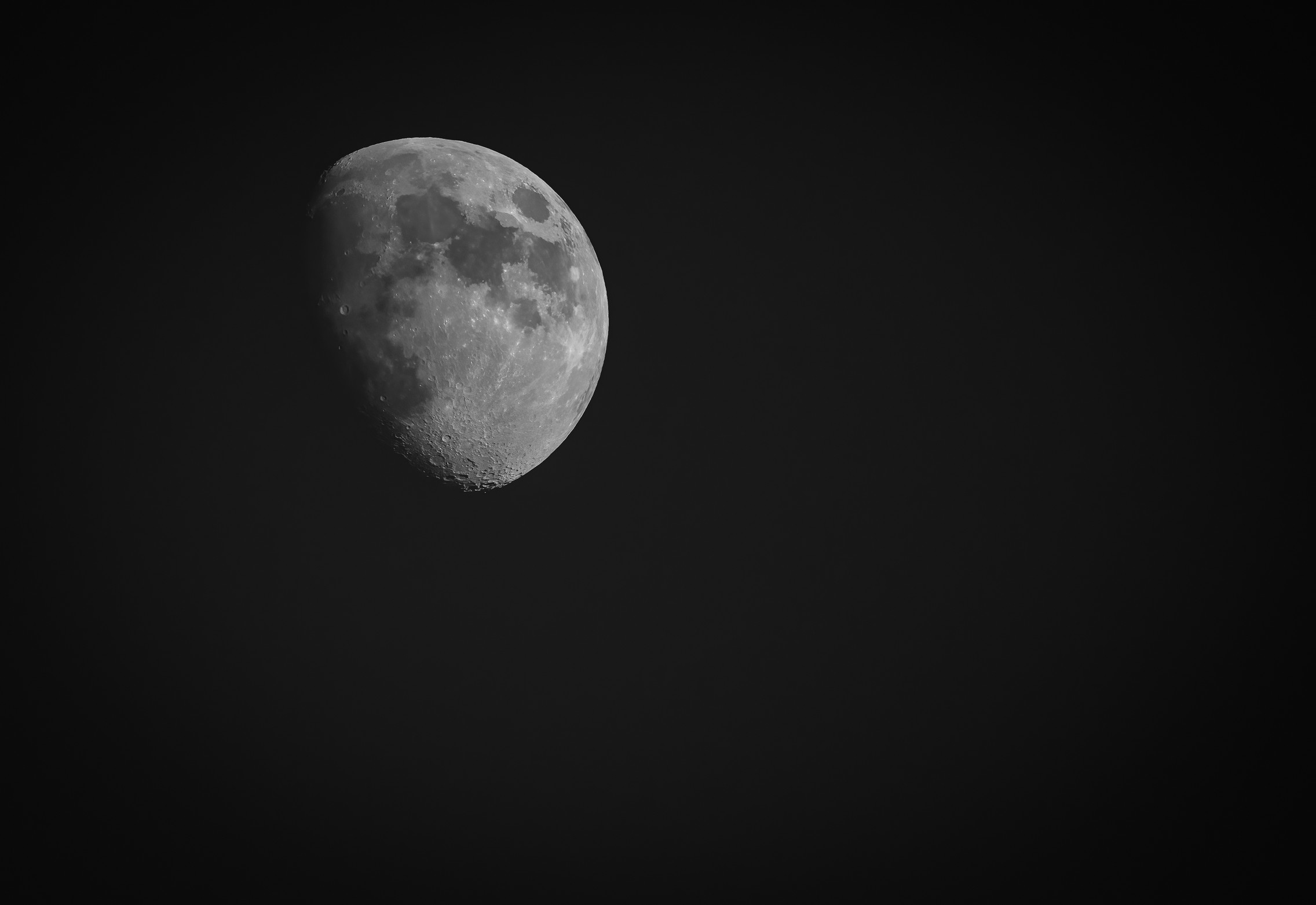 MoonHandheld-4.jpg