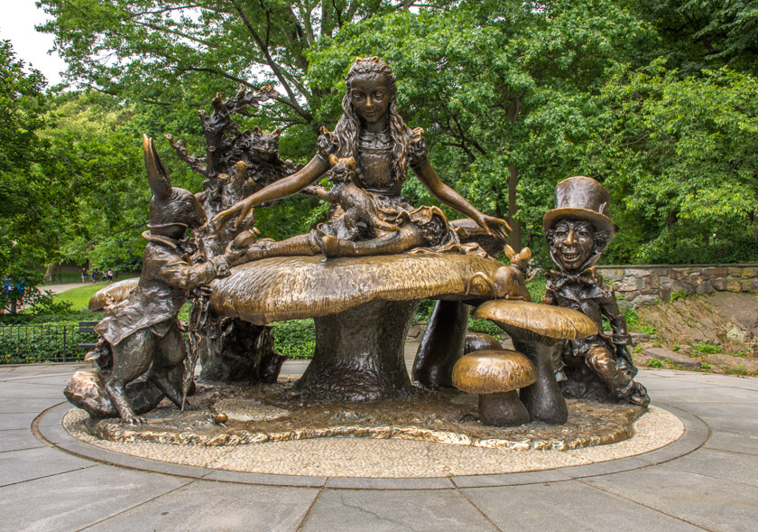 N Y Statue's-3.jpg