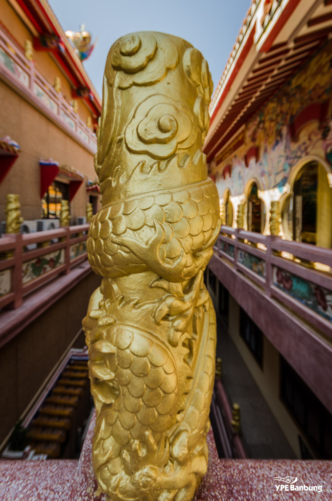 Nacha-Sa-Thai-Chue-Shrine-19.jpg