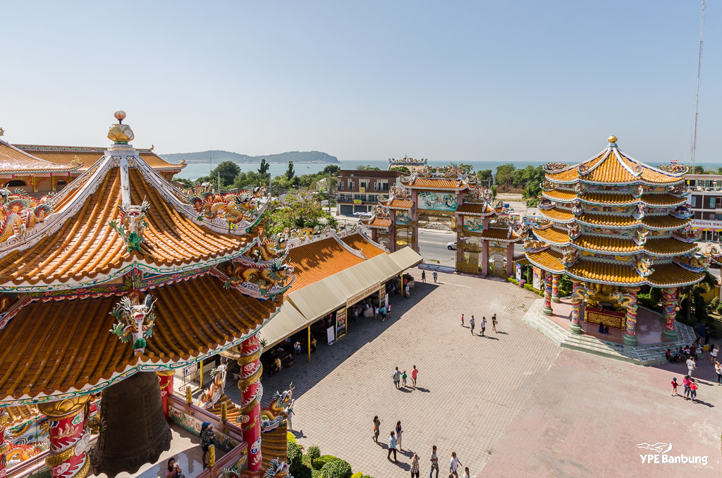 Nacha-Sa-Thai-Chue-Shrine-26.jpg