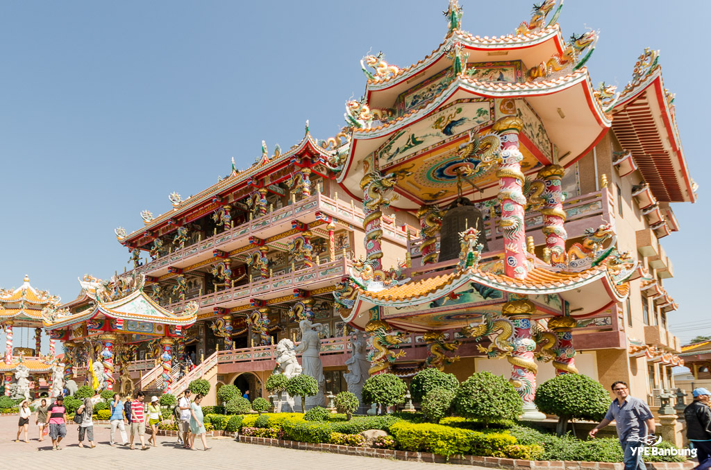 Nacha-Sa-Thai-Chue-Shrine-43.jpg