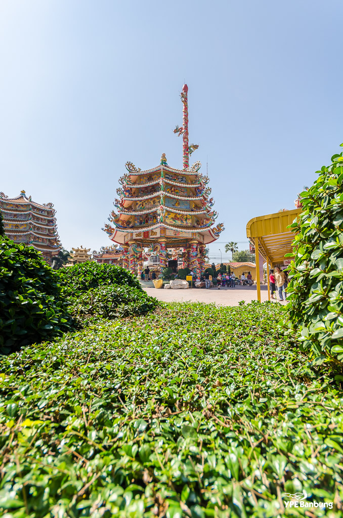 Nacha-Sa-Thai-Chue-Shrine-57.jpg