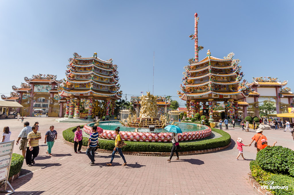 Nacha-Sa-Thai-Chue-Shrine-7.jpg