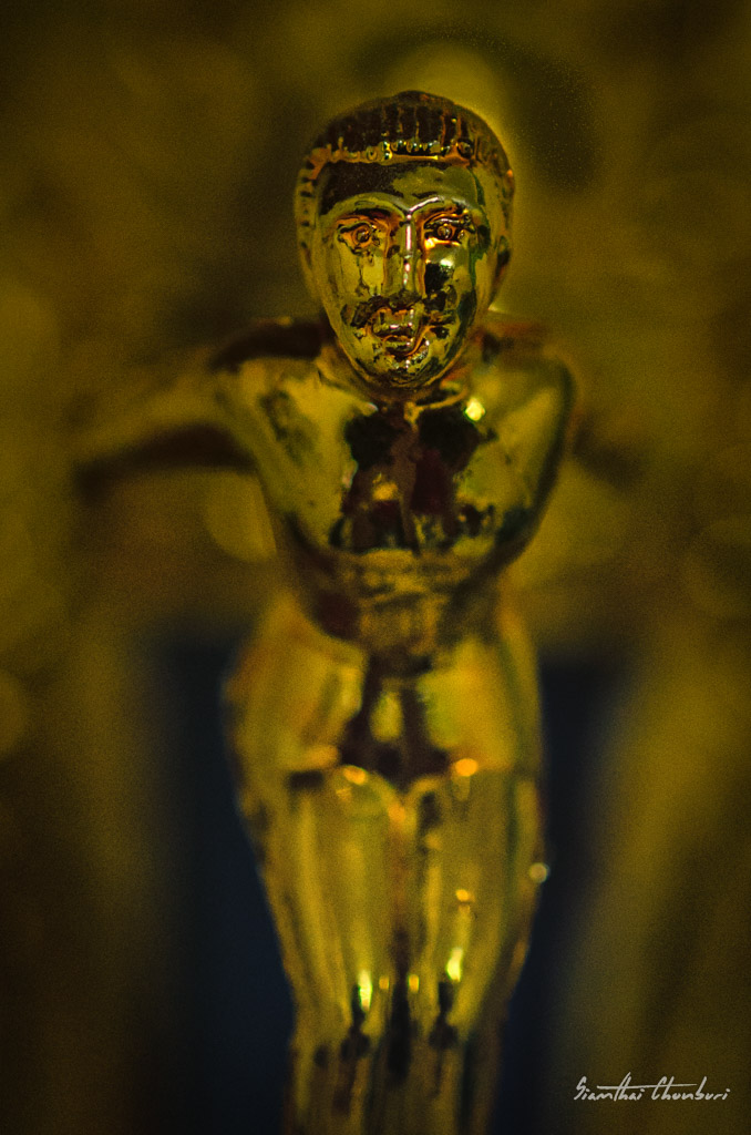 Nikon-40-mm-2.8-7.jpg