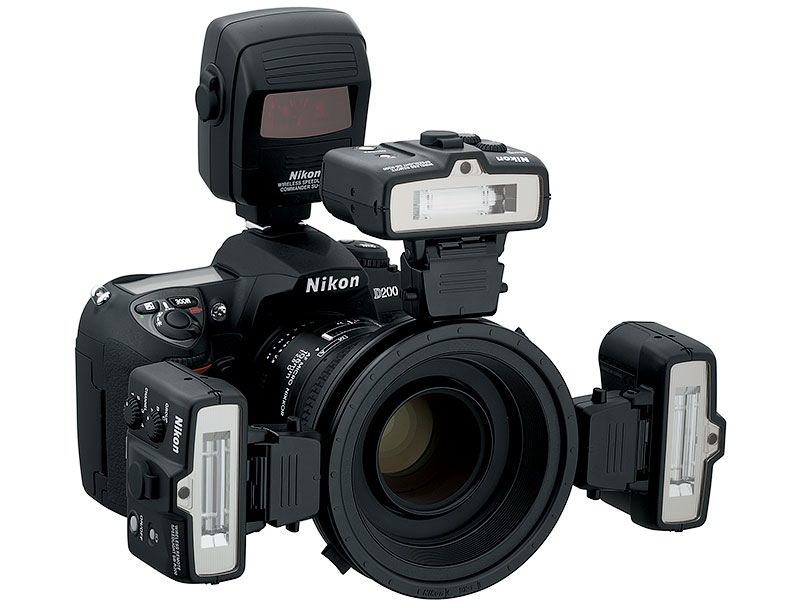 Nikon-R1.jpg