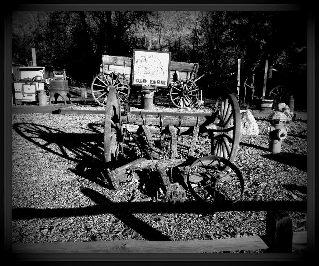 Old Farm B&W.jpg