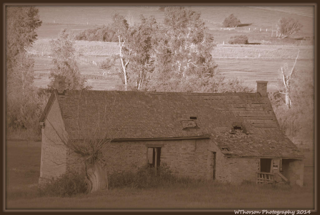 Old House in Sepia.jpg