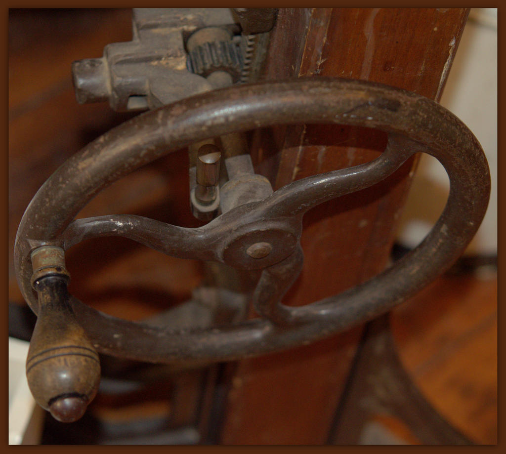 Old Large Format Ansco Camera 4.jpg