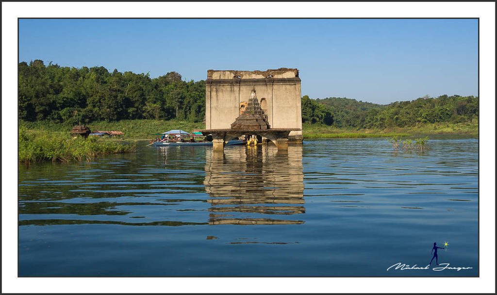on-boat-5.jpg