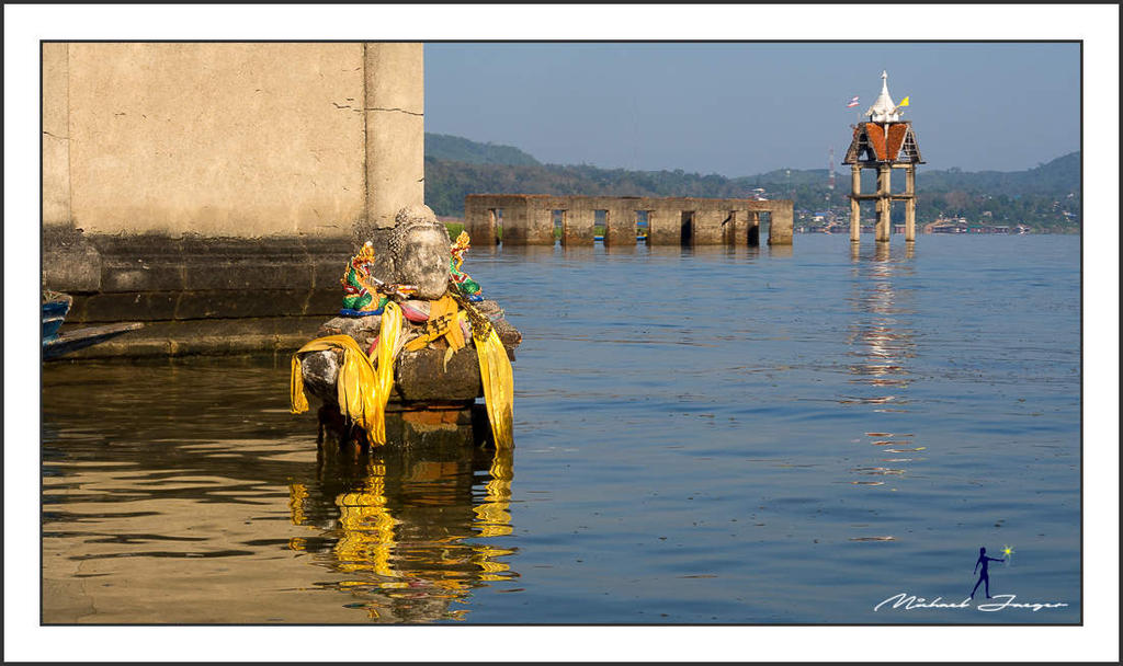 on-boat2-3.jpg