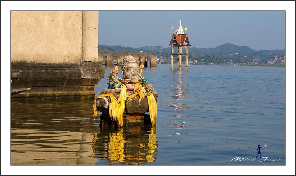 on-boat2-4.jpg