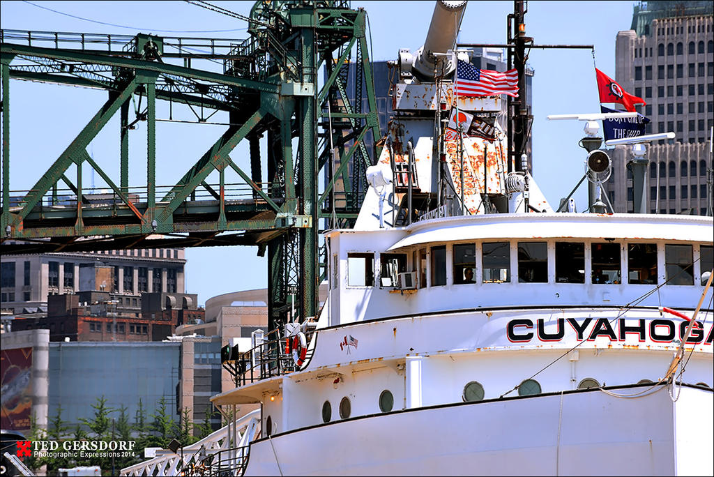 Ore Ship Cuyahoga.jpg