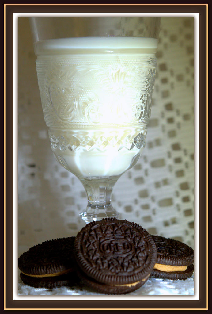 Oreo's with Cookie Dough Filling.jpg