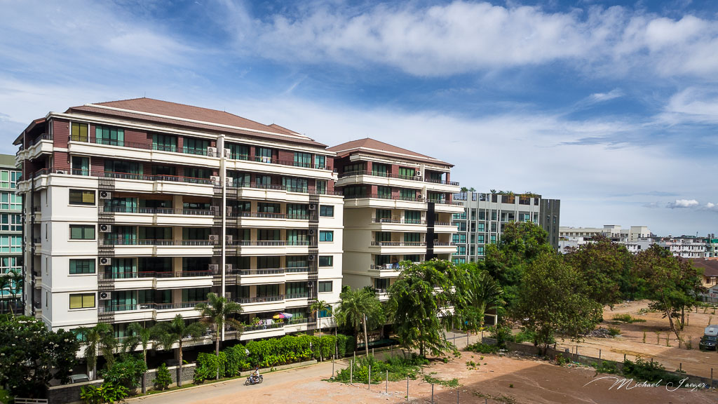 out-of-a-window-pattaya-2.jpg