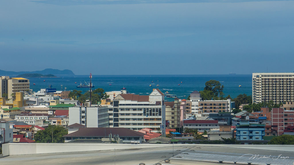 out-of-a-window-pattaya-7.jpg