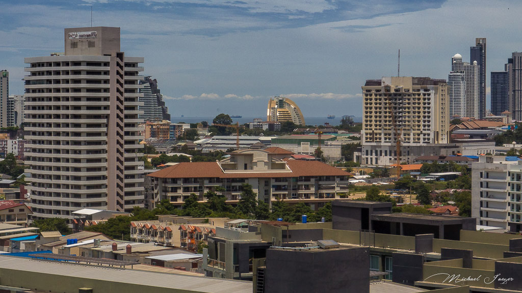 out-of-a-window-pattaya-8.jpg