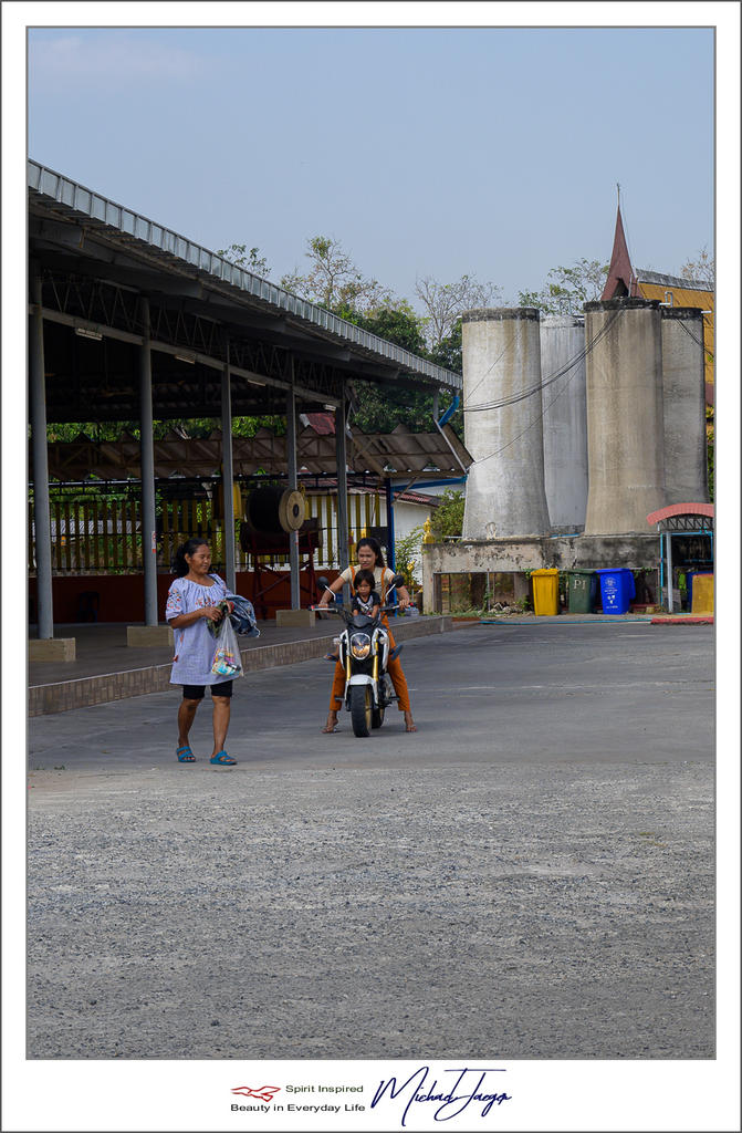 outside-temple-7.jpg