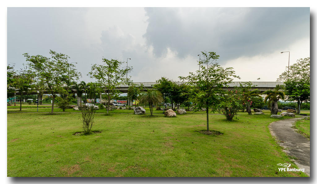 park-24-FrameShop.jpg