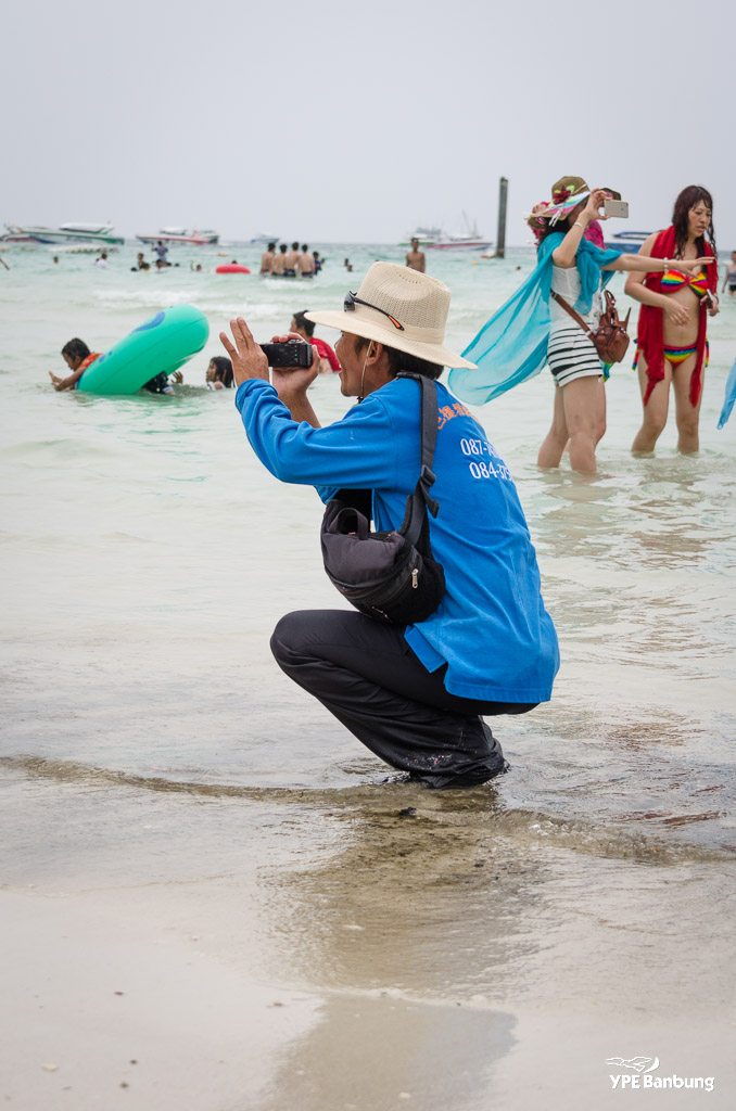 photographing-in-the-water-1.jpg
