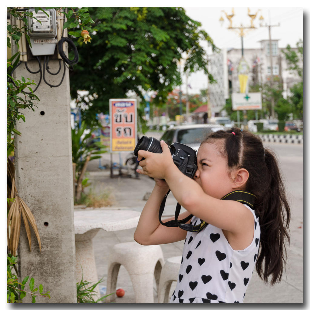 photowalk-with-daughter-1 (22).jpg
