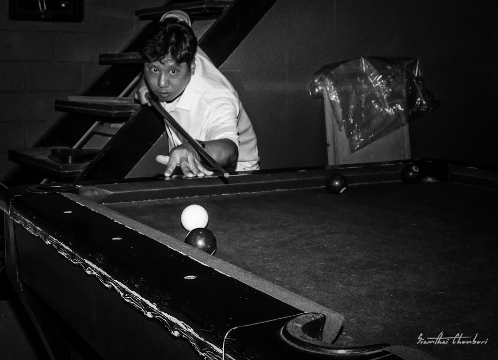 pool-billard-bw-1.jpg