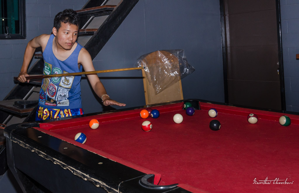 pool-billard-game-3.jpg