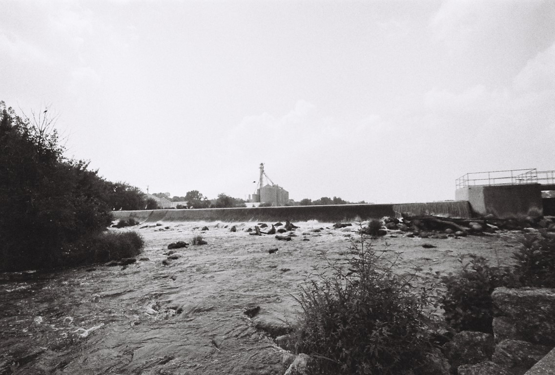 R1-09259-0010 (Medium).JPG