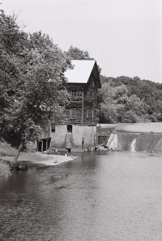 R1-09259-0023 (Medium).JPG